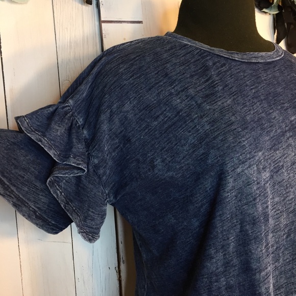 Universal Thread Ruffled Sleeve Top- XL - Picture 2 of 8